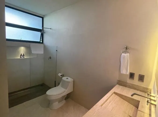 Apartment Jungle View 2bed 2bath Condo/ Wi-fi/ Pool/ Gym *